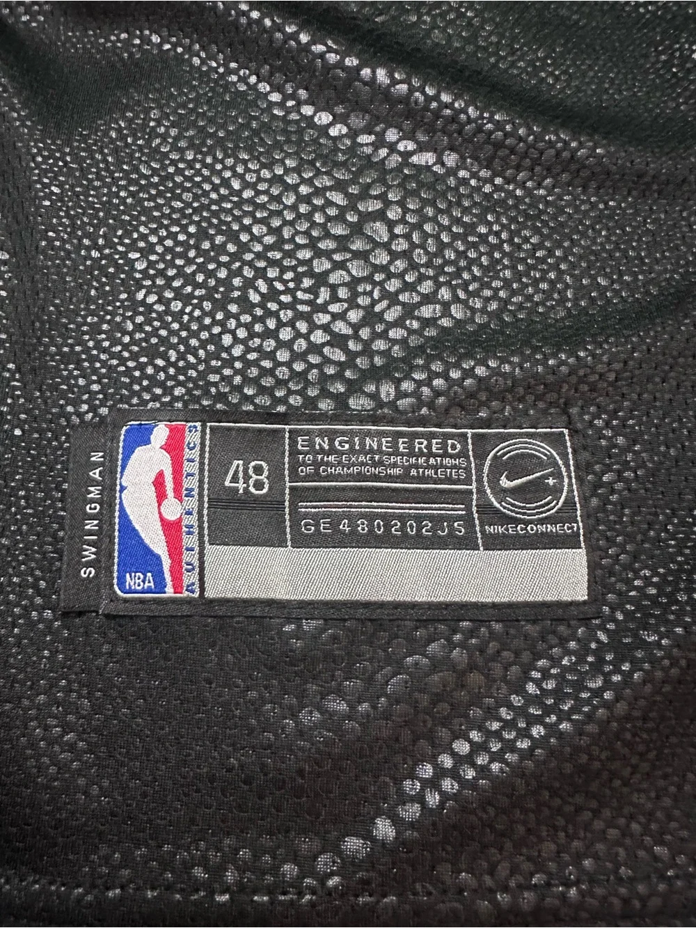 Nike Black & Gold Lakers #24 Basketball Jersey L